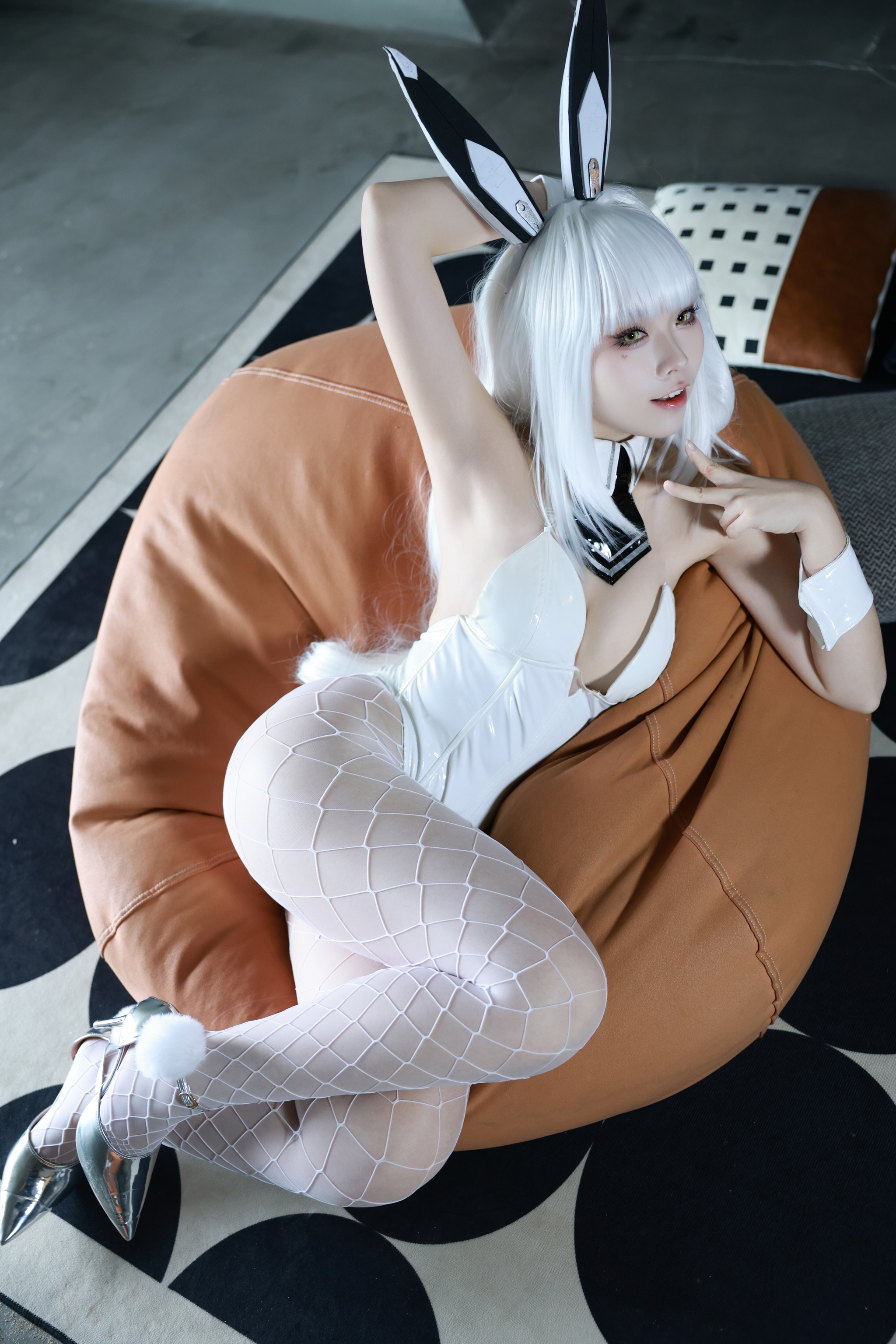 G44不会受伤 - NO.172 布兰儿兔女郎 [51P]-XikXak